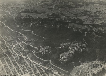 Aerial of SW overlooking OHSU, circa 1939 : A2001-045.443